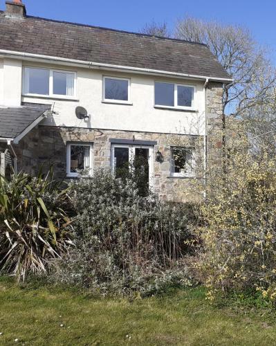 Woodpecker Cottage