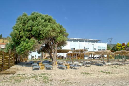Apartamento Epipleon Luxury Suites -101- ??????? 45?? ?? ??????? 30?? ??????? ??? ???????