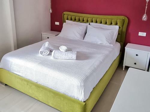 Apartamento Epipleon Luxury Suites -108- ?????????? 85?? ????? ??? ???????
