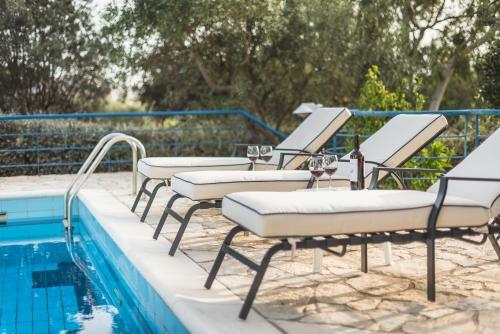 Summer Villa Pasiphae Private Pool - Bbq -beach 2min