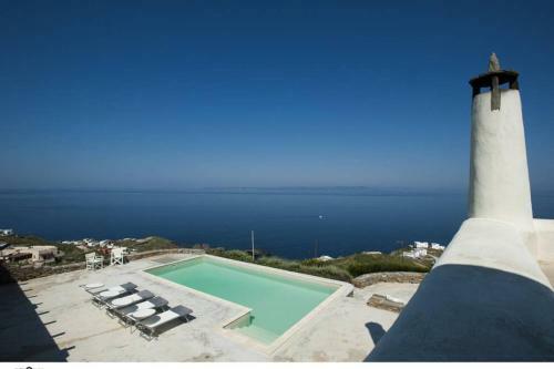 Spectacular Sunset View Villa At Melissaki