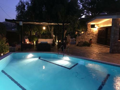 Luxury Villa With Stunning Panoramic Sea View