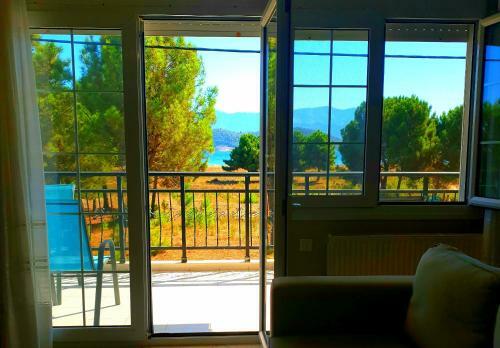 Ourania Luxury Apartment