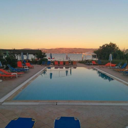 Sofia Beach Apartments