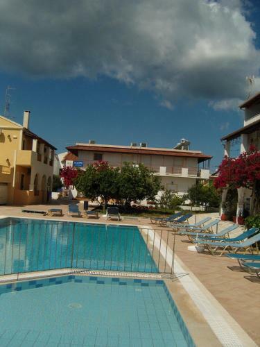 Sofia Beach Apartments