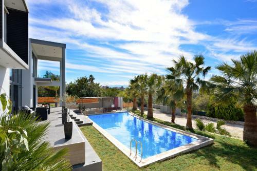 Adorno Luxury Villas