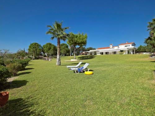 Villa Mar De Pinheiro - Beachfront Villa