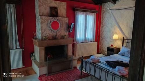 Villa Elena's Wood And Stone House
