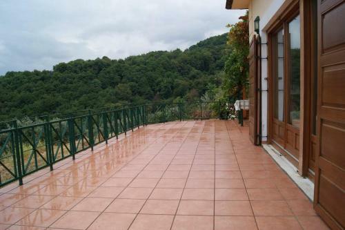 Spacious Paradise With Stone-build Patio