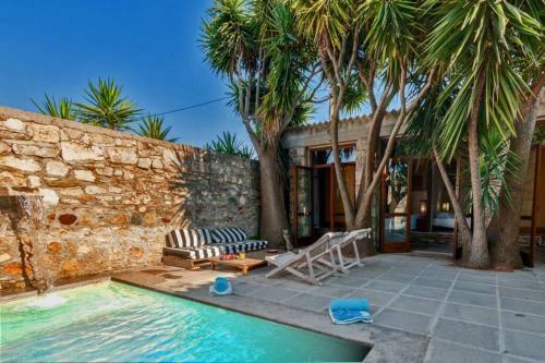 Orange Farm Villa