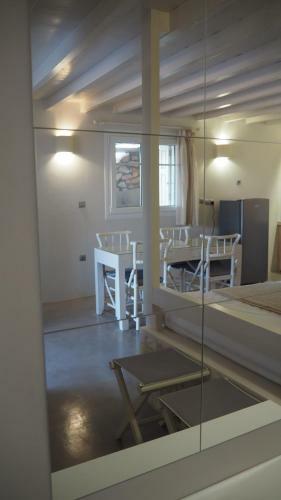 Ataraxia- Stonebuilt Studios And Apartments