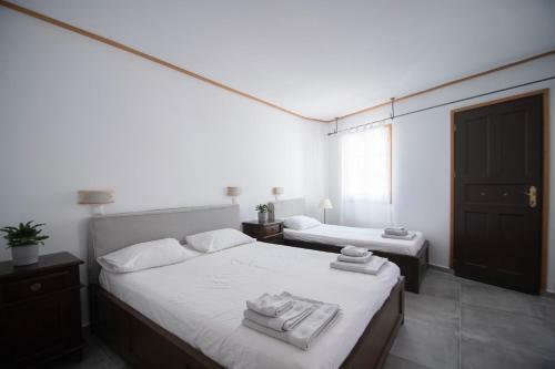 Hotel Lotos Beach Home