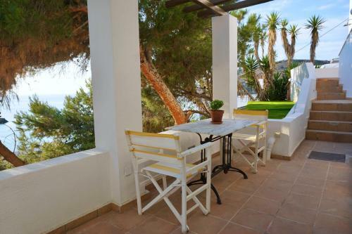 Hotel Lotos Beach Home