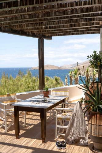 Hotel Lotos Beach Home