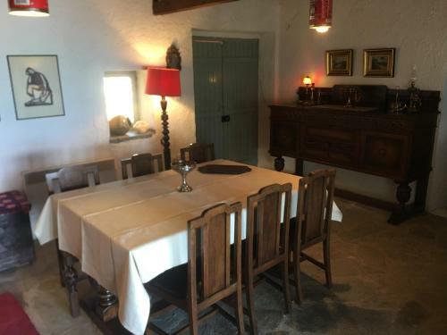 Kiveri 1876 Traditional Seafront Cottage