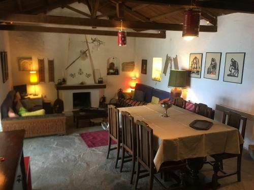 Kiveri 1876 Traditional Seafront Cottage