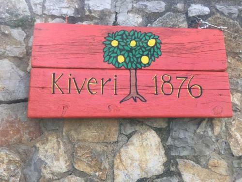 Kiveri 1876 Traditional Seafront Cottage