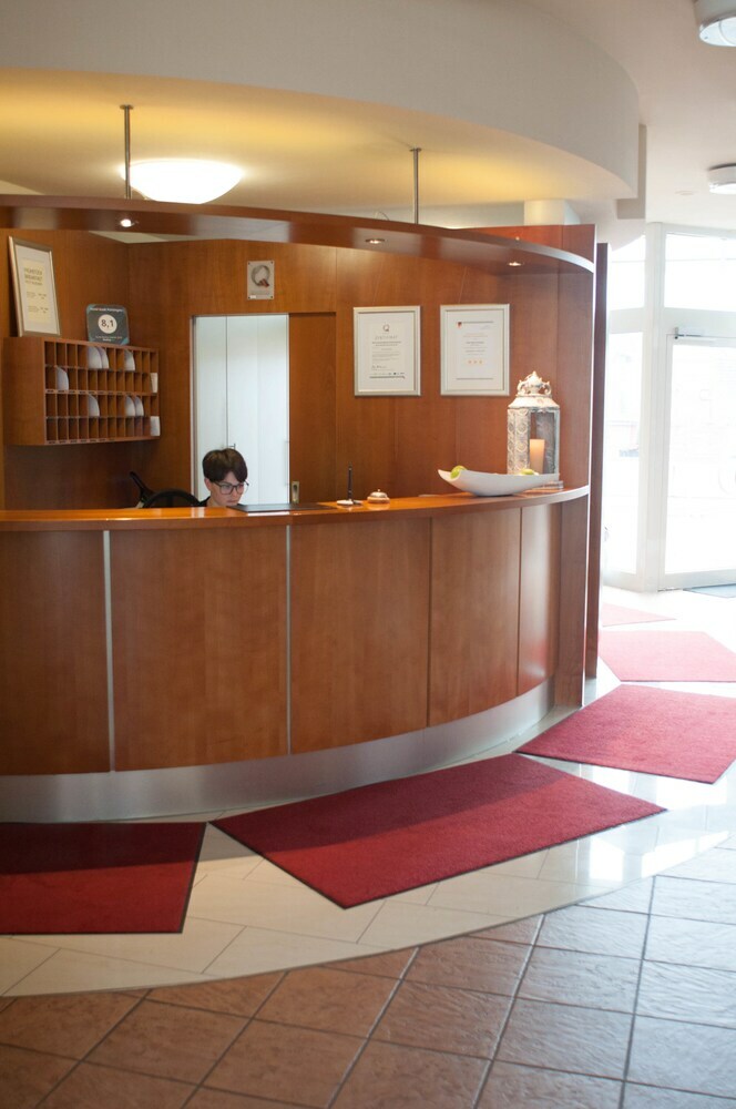 Hotel Stadt P�ttlingen