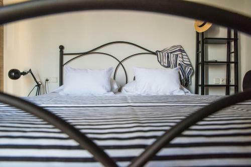 Domus Arch Suites