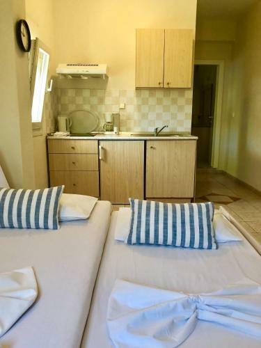 Deres Apartments