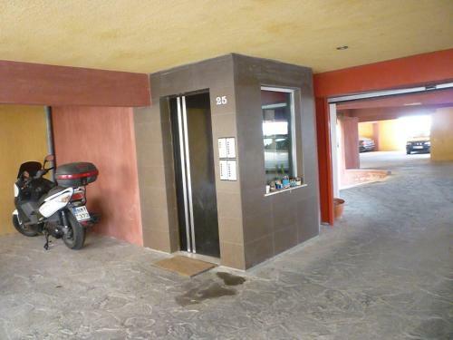 Apartment With Amazing View & Parking