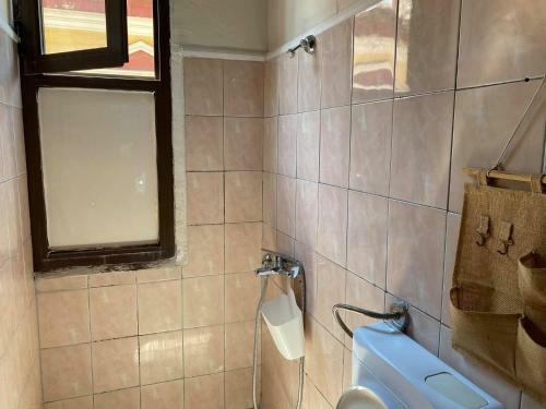 Lovely 2-bed House In Kavala