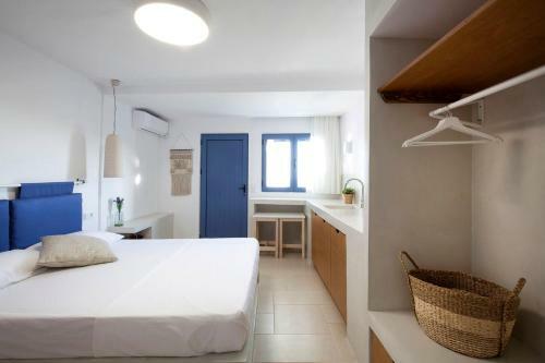 Bed & Breakfast Oneiro Rooms Kythnos