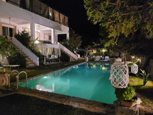 Apartamento Maissonete At Rafaella's Resort