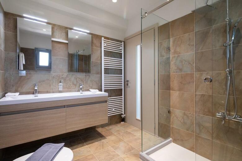 Five Stars Villa
