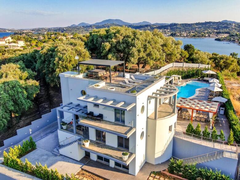 Five Stars Villa