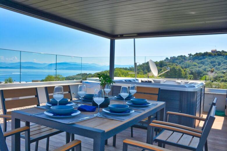 Five Stars Villa