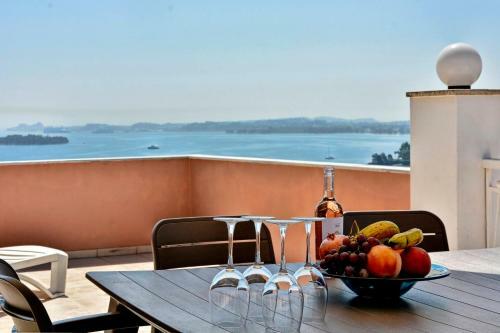 Apartamento Kommeno Blue Bay Apt.