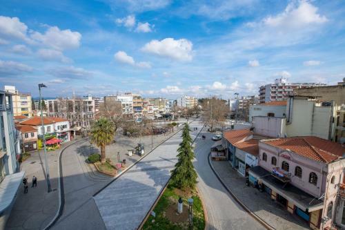 Apartamento Pantheon Square View Komotini