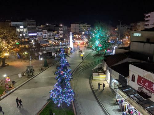 Apartamento Pantheon Square View Komotini
