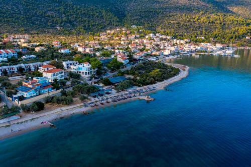Villa Maira Luxurious With Private Swimming Pool