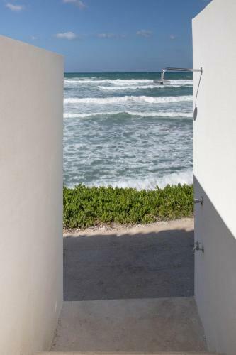 Pebble, Luxury Suite By The Sea