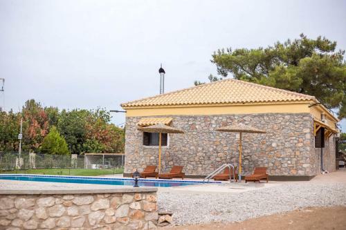 Villa In The Woods