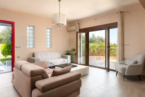 Costa Costa Villa - Luxury Villa