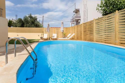 Ecosy Villa With Pool Near Sandy Beaches