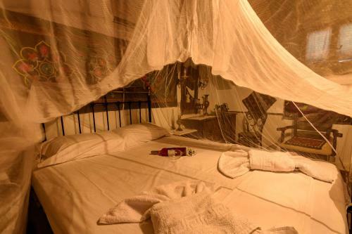 Eros Pittoresque Retreats - Perfect Location, Panoramic Seaview