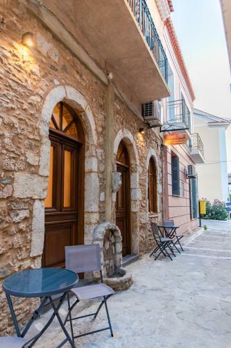 Hostal Markos Luxury Apartments