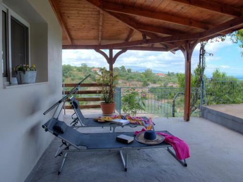 Guesthouse Agia Triada
