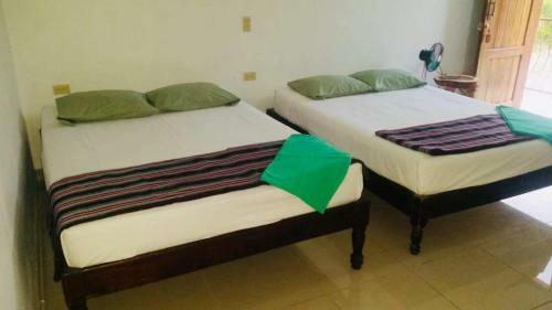 Hotel & Hostal Yaxkin Copan