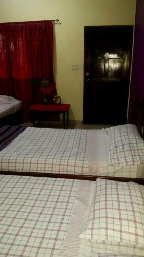 Hotel & Hostal Yaxkin Copan