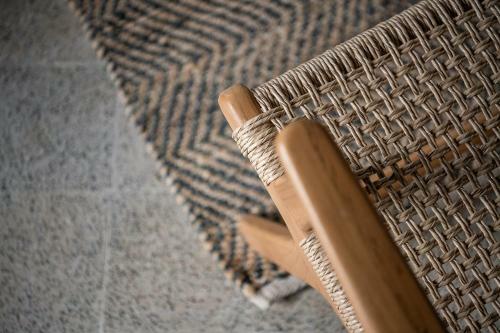 Velanis ?ouse, Style Into Nature - Secluded