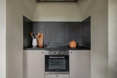 Velanis ?ouse, Style Into Nature - Secluded