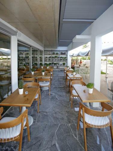 Cretan Blue Beach Hotel