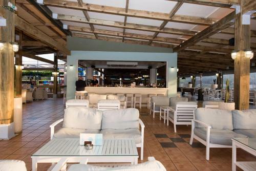 Apartamento Mikes Beach Lux