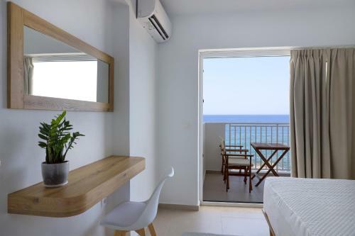 Sea Breeze Hotel
