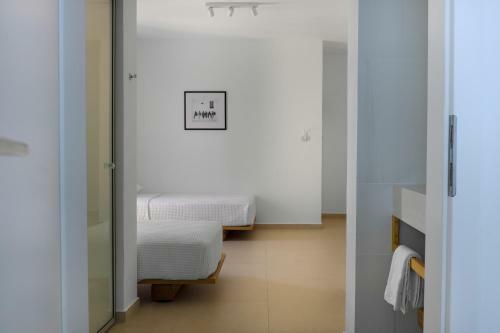 Sea Breeze Hotel